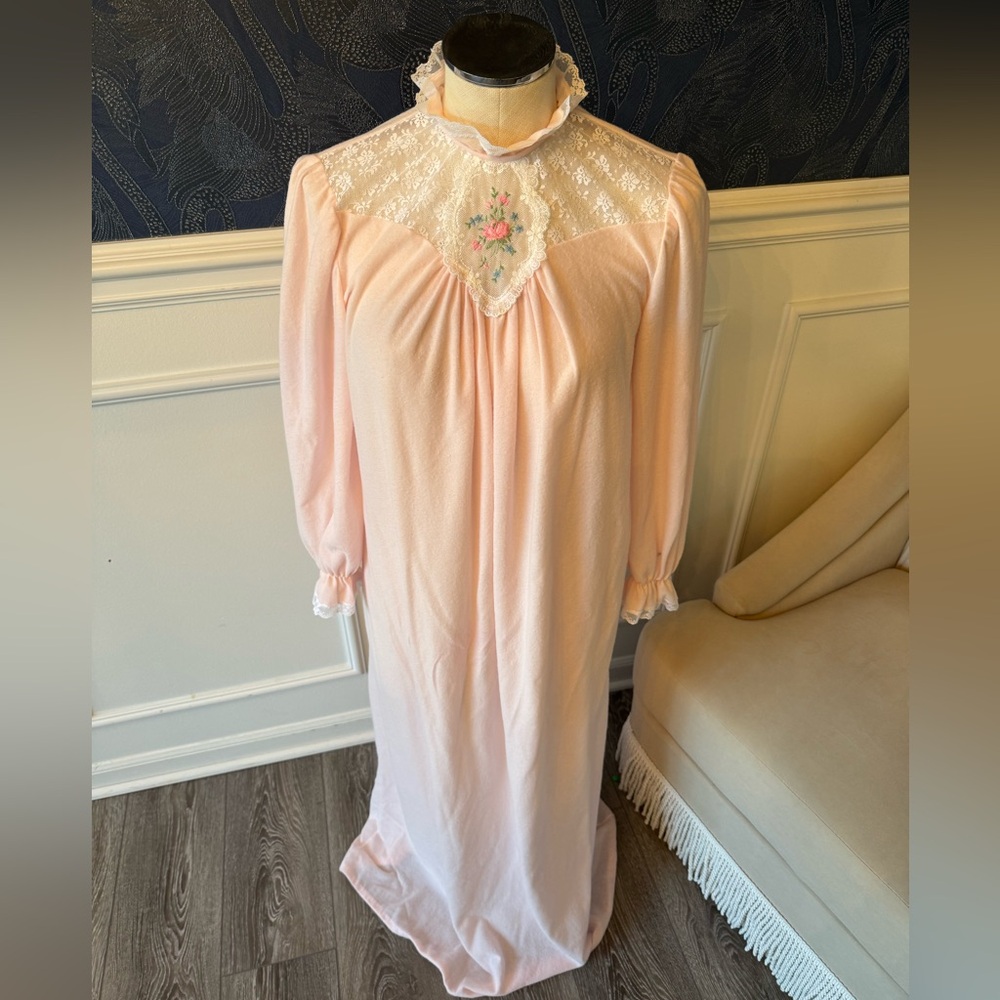 Vintage Victorian Style Pink Nightgown with Lace and Embroidery